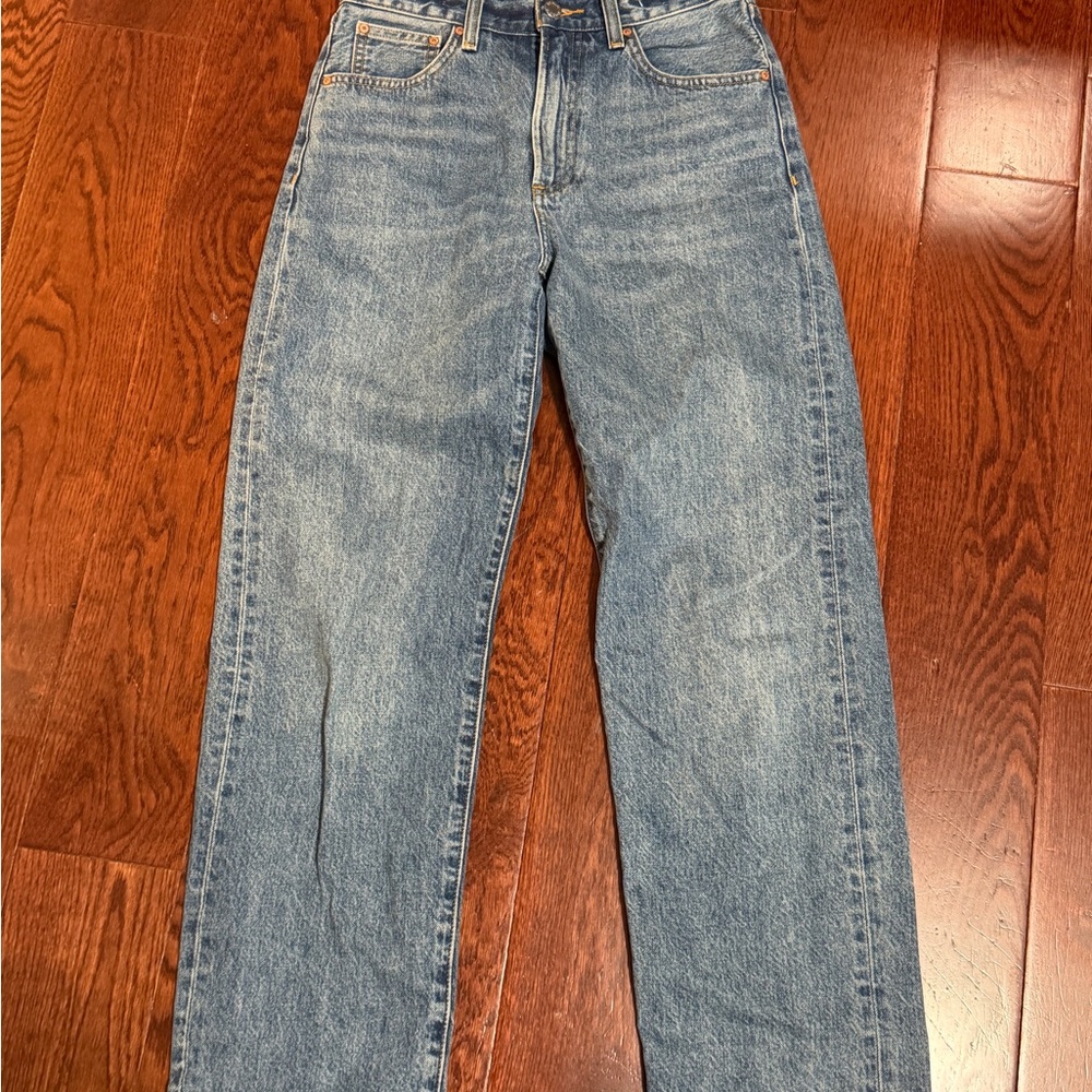 Aritzia 90’s Marlo High Rise Baggy Jeans - Picture 2 of 2
